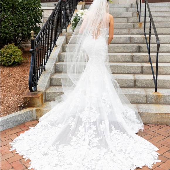 Martina Liana Wedding Dress Style 1103 - Brand New - Never Worn - Picture 6 of 15